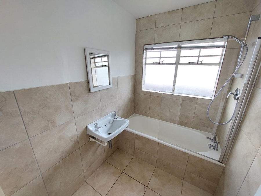 To Let 2 Bedroom Property for Rent in Rondebosch Western Cape
